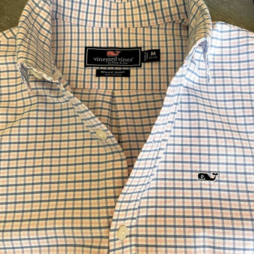 EUC: Vineyard Vines Boys M 12-14 Whale Shirt